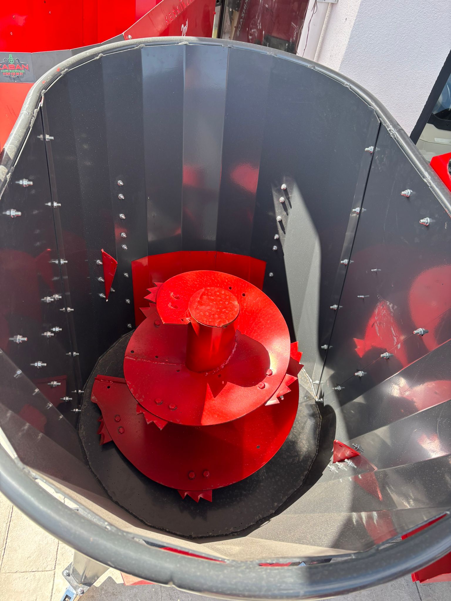 1M3 YEM KARMA MAKİNESİ