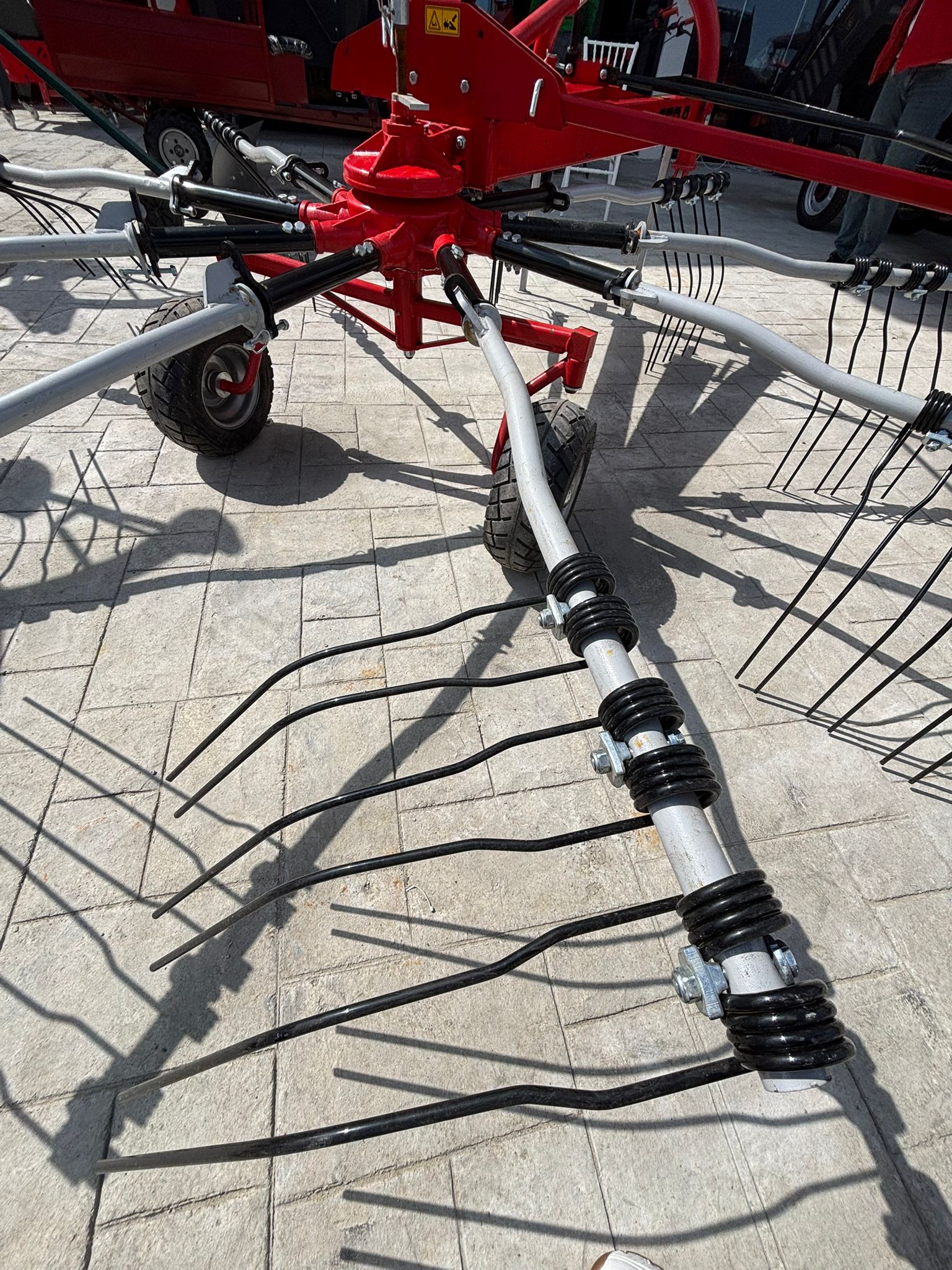 9 ROTORLU OT TOPLAMA MAKİNESİ