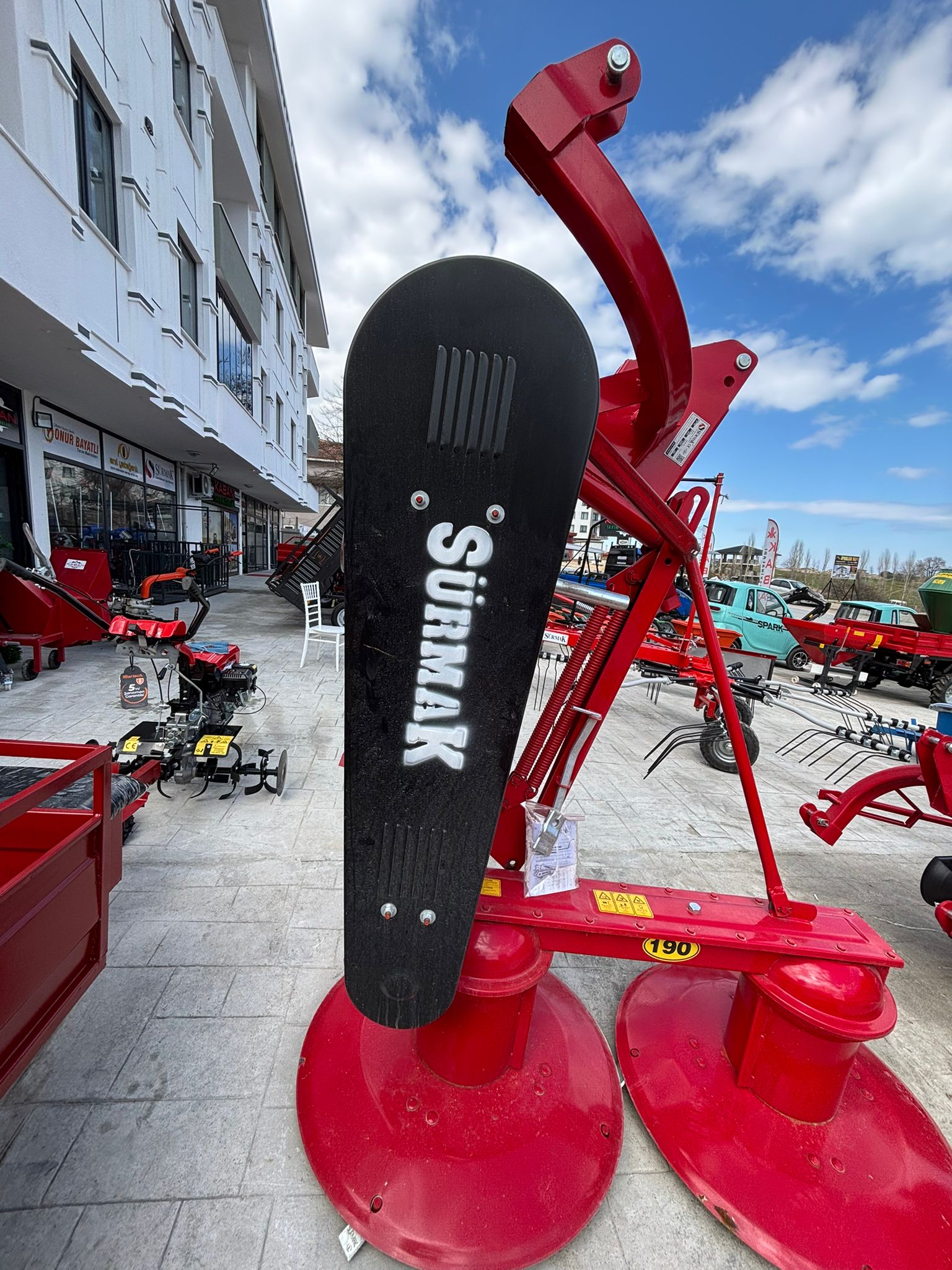 190 TAMBURLU ÇAYIR BİÇME MAKİNESİ