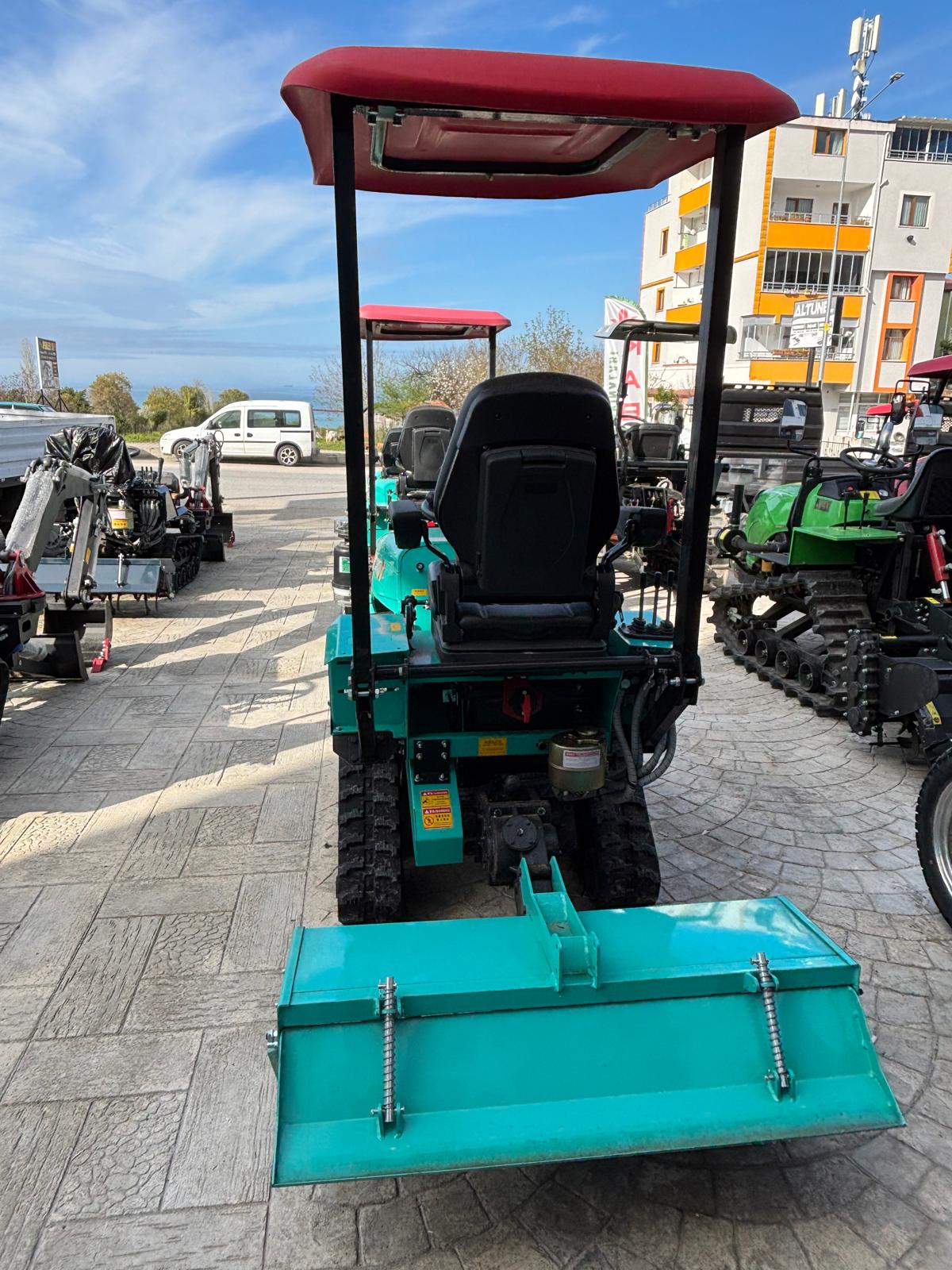 35 HP PALETLİ DÜZ YENİ NESİL PALETLİ TRAKTÖR